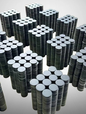 Latest company blogs about Experience Powerful Magnets: N42 Long Industrial Neodymium 75 x 10 x 3mm Magnets